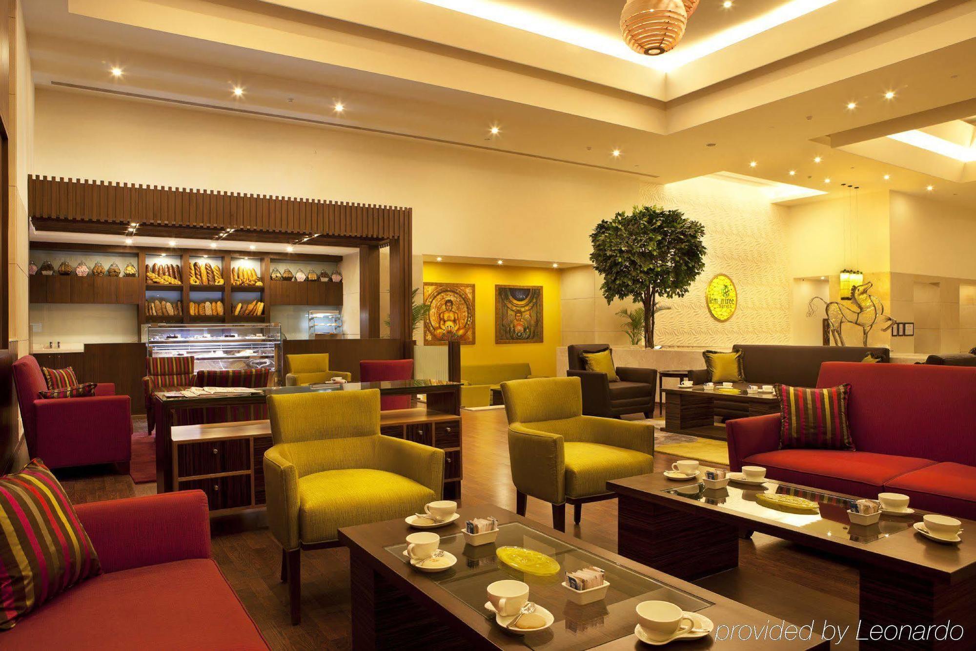 Lemon Tree Premier Hitec City Haidarábád Étterem fotó